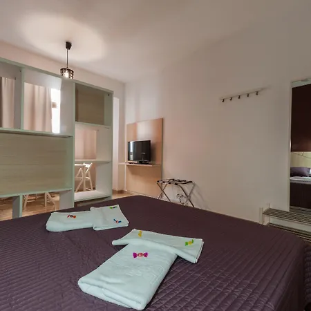 Las Palmas Urban Center Hotel