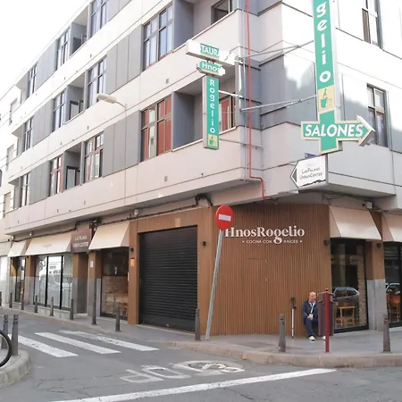 Las Palmas Urban Center Hotel
