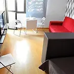 Las Palmas Urban Center 2*
